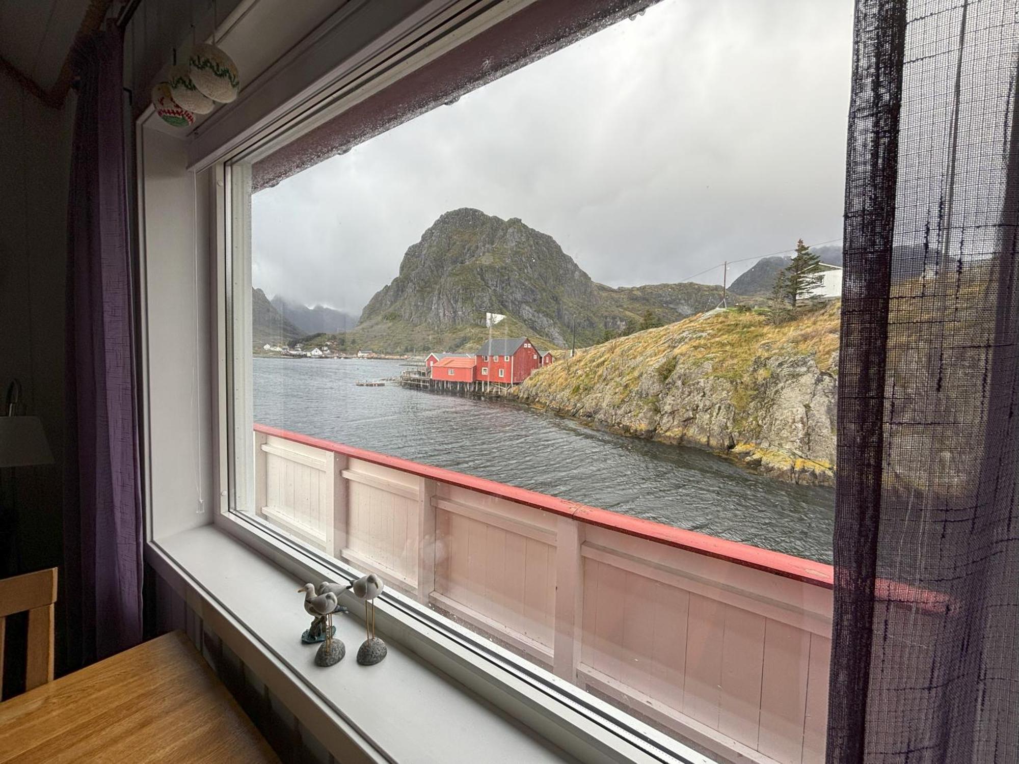 Buodden Rorbuer - Fisherman Cabins Sorvagen Exterior photo